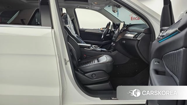 Mercedes-Benz GLE - Class W166 id 4633275 из Кореи 18