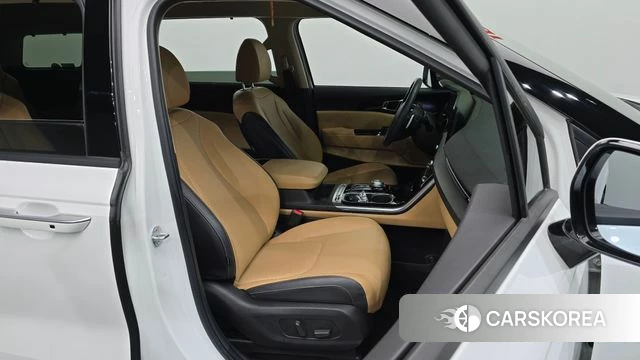 Kia Carnival 4th generation id 4618049 из Кореи 18