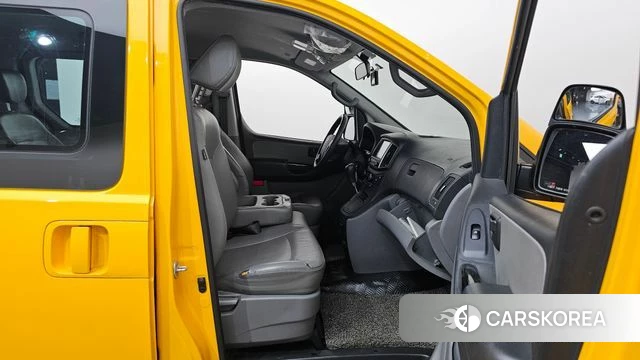 Hyundai The New Grand Starex id 4447610 из Кореи 18