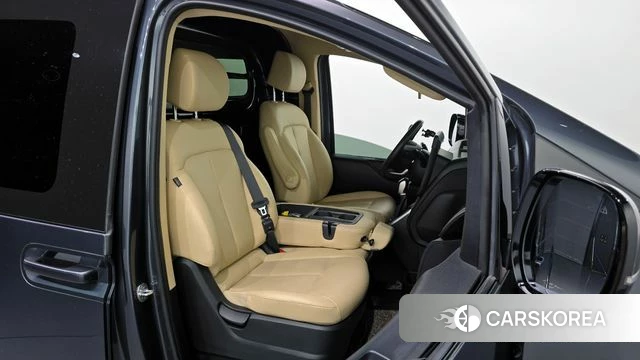 Hyundai Staria id 4303760 из Кореи 18