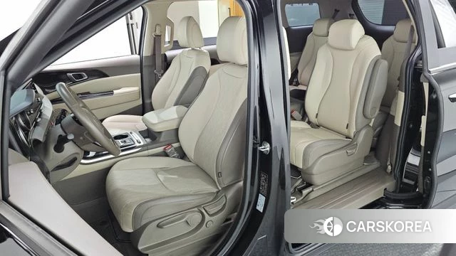 Kia Carnival 4th generation id 4581058 из Кореи 18