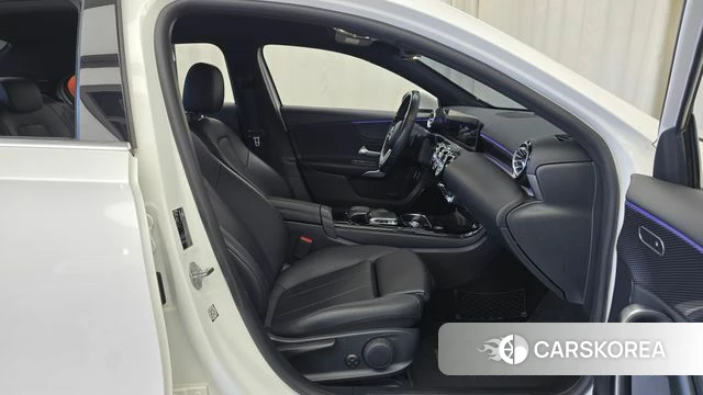 Mercedes-Benz A-Class W177 id 4496313 из Кореи 18