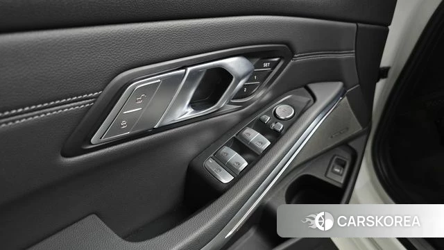 BMW 3 Series (G20) id 4268388 из Кореи 18