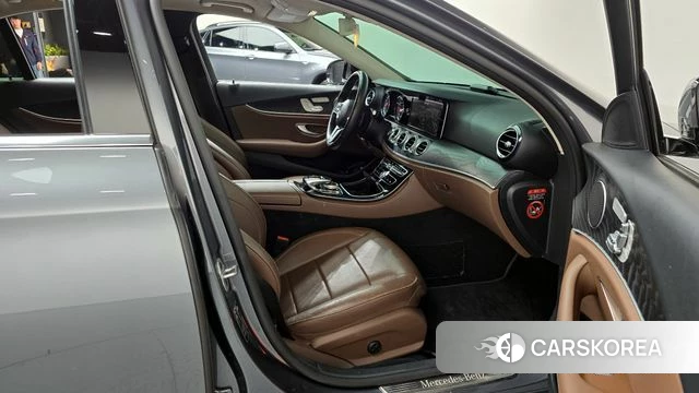 Mercedes-Benz E-Class W213 id 4225550 из Кореи 18