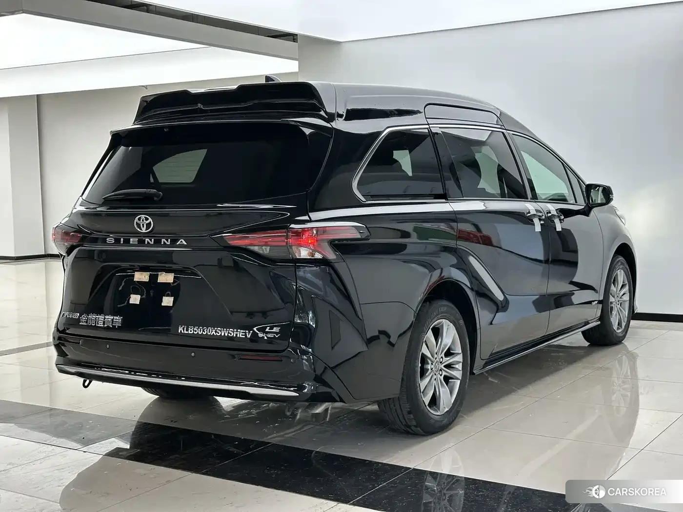 Toyota Sienna id 4655169 из Китая 18
