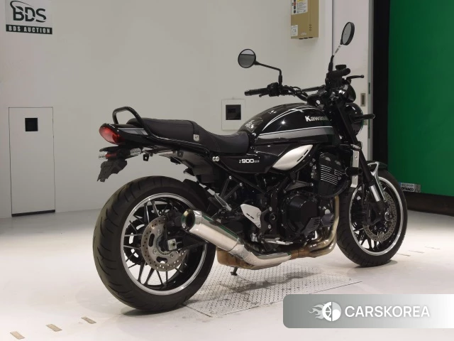 Проданный Kawasaki Z900RS 2021 из Японии, фото 2