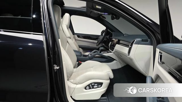 Porsche Cayenne (PO536) id 4495773 из Кореи 18