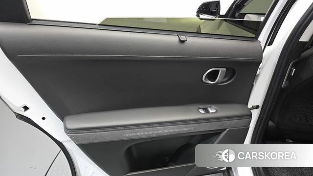 Hyundai Ionic 5 id 4560558 из Кореи 18
