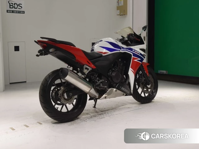 Проданный Honda CBR400R ABS 2013 из Японии, фото 2
