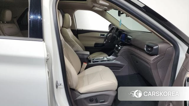 Ford Explorer 6th Generation id 4282772 из Кореи 18