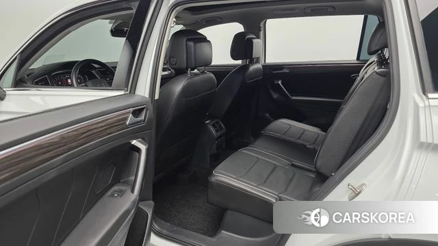Volkswagen Tiguan Allspace id 4361001 из Кореи 18