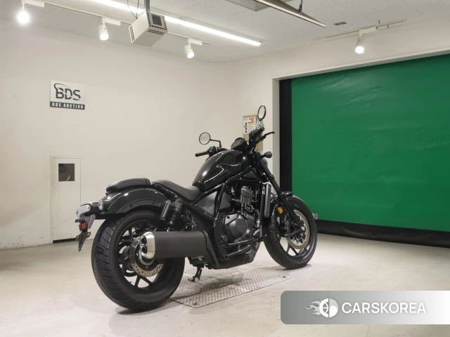 Проданный Honda REBEL 1100 id 4109844 из Японии, фото 2