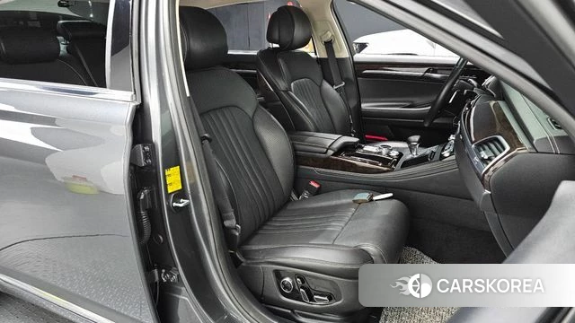Genesis G90 id 4646673 из Кореи 18