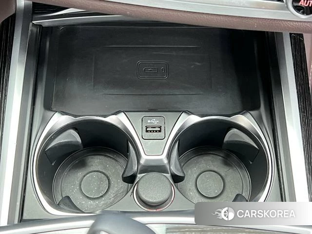 BMW 7 series id 3902341 из Китая 18