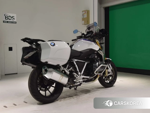 Проданный BMW R1250R 2020 из Японии, фото 2