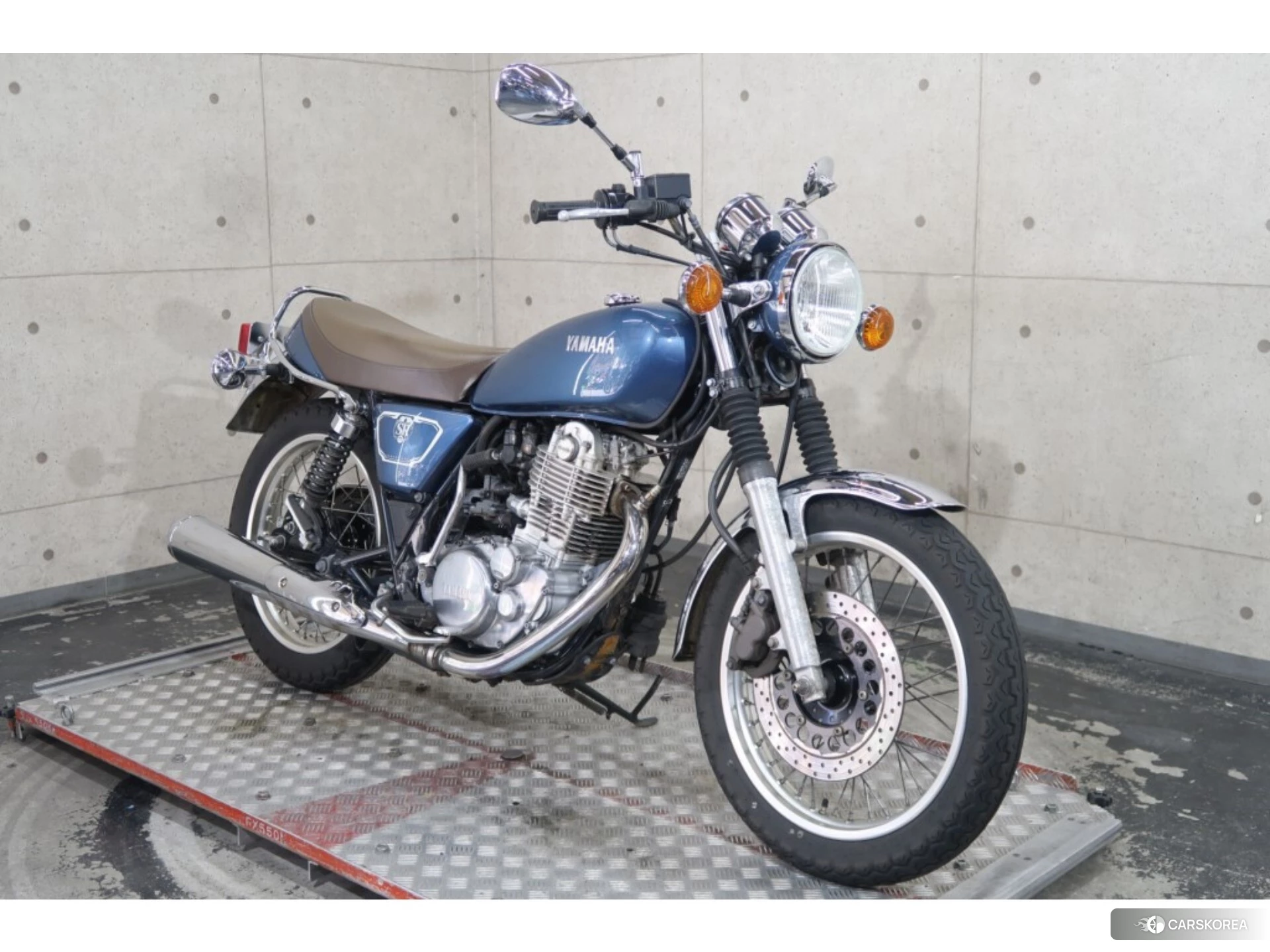 Yamaha SR 400 id 3946388 из Японии 18