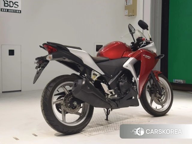 Проданный Honda CBR250R 2011 из Японии