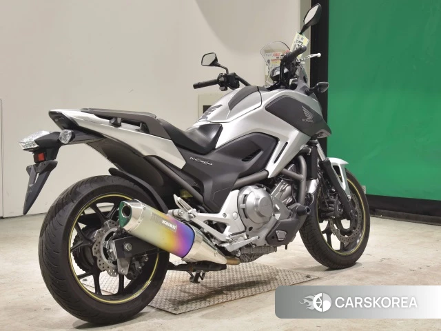 Проданный Honda NC700X DCT 2014 из Японии