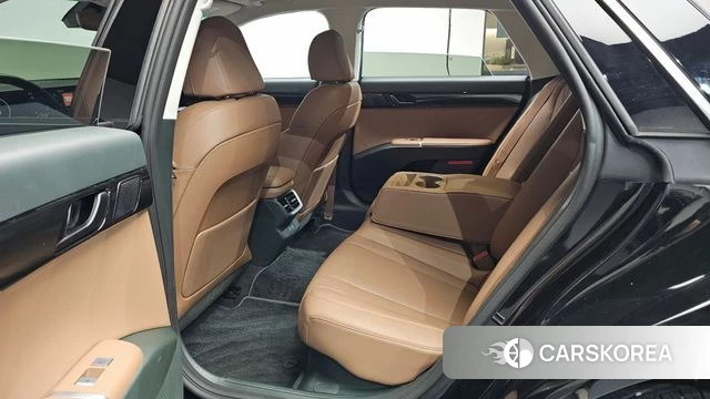 Hyundai Grandeur Hybrid (GN7) id 4414942 из Кореи 18