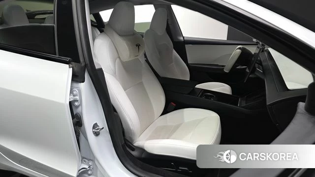Tesla Model 3 id 4612598 из Кореи 18