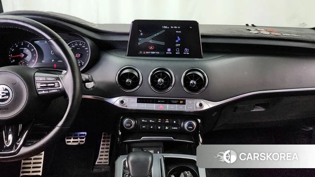 Kia Stinger id 4339091 из Кореи 18