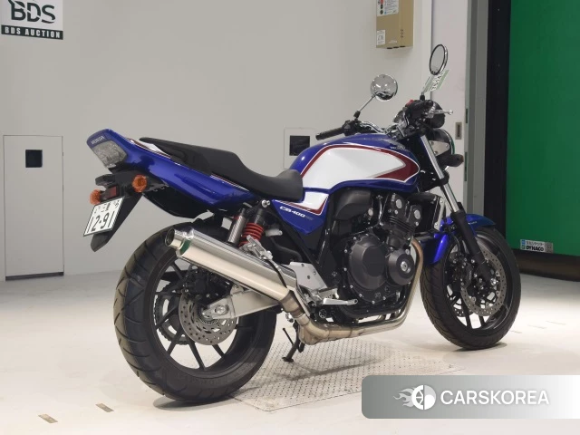 Проданный Honda CB400SF ABS 2023 из Японии