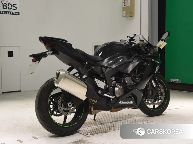 Проданный Kawasaki ZX-6R NINJA ABS 2020 из Японии, фото 2