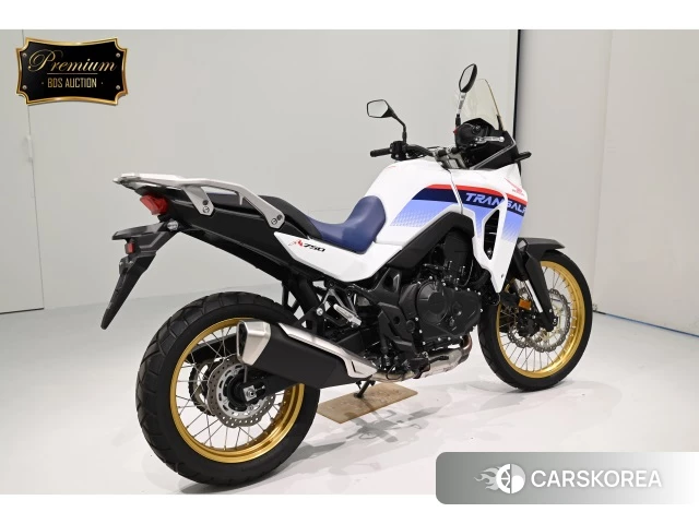 Проданный Honda TRANSALP XL750 id 4176328 из Японии, фото 2