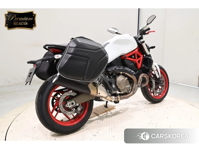 Проданный Ducati MONSTER 821 2014 из Японии, фото 2