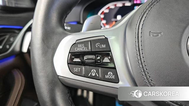 BMW 5 Series (G30) id 4778870 из Кореи 18