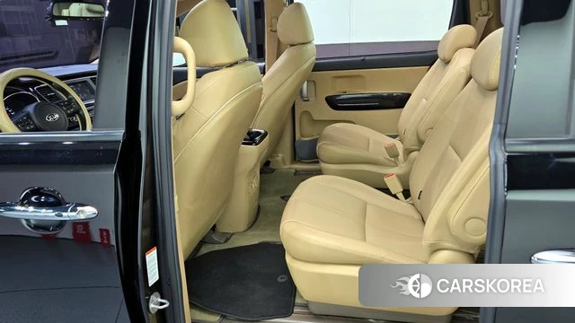 Kia The New Carnival id 4384659 из Кореи 18