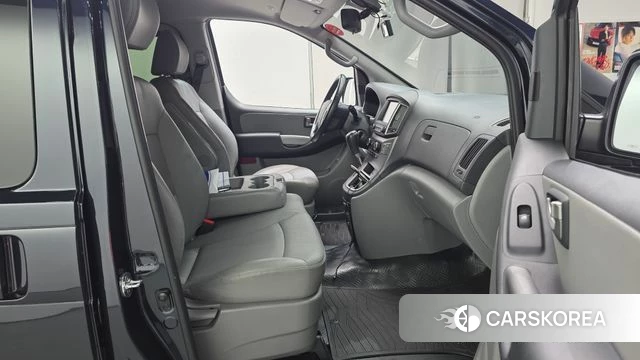Hyundai The New Grand Starex id 4567901 из Кореи 18
