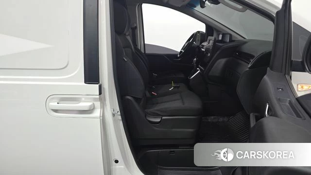 Hyundai Staria id 4529125 из Кореи 18