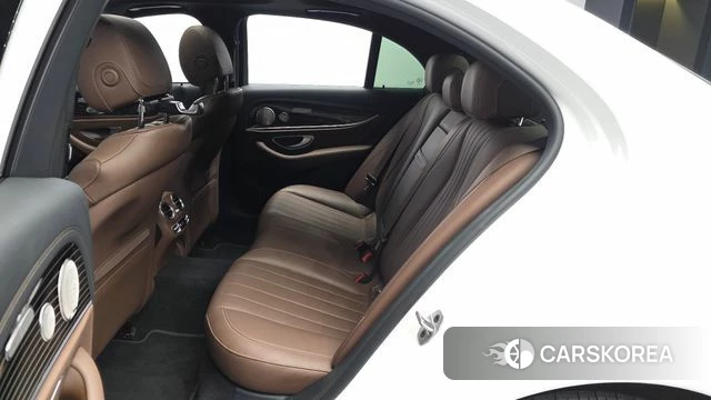 Mercedes-Benz E-Class W213 id 4764111 из Кореи 18