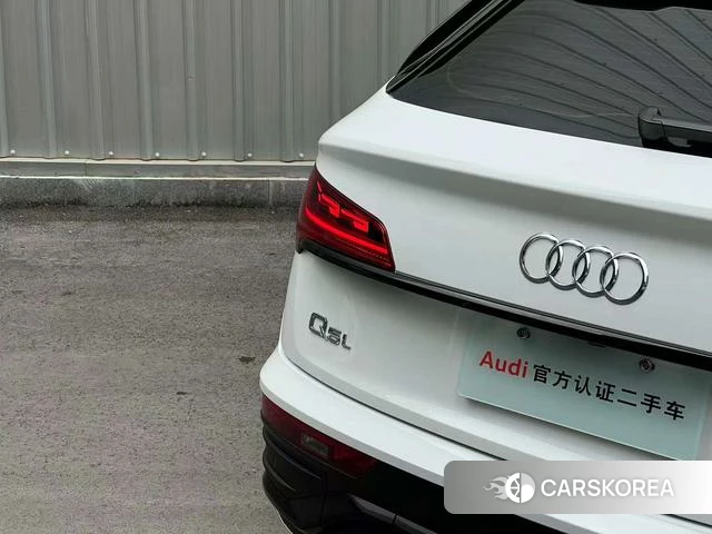 Audi Q5L Sportback id 4213848 из Китая 18