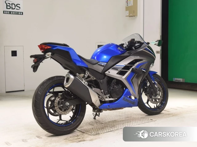 Проданный Kawasaki NINJA 250 ABS 2016 из Японии, фото 2