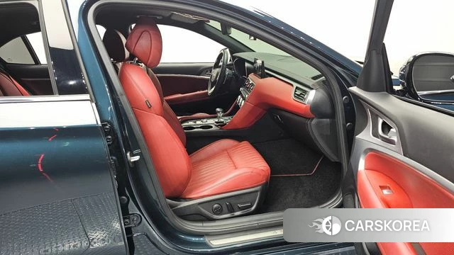Genesis The New G70 Shooting Brake id 4835451 из Кореи 18