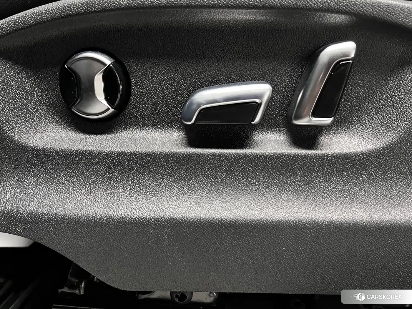 Volkswagen Touareg id 4644427 из Китая 18