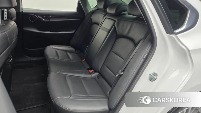 Hyundai Grandeur IG id 4447113 из Кореи 18