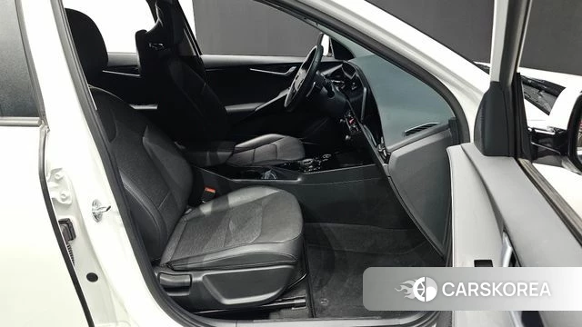 Kia Di Ol Nu Niro id 4592798 из Кореи 18