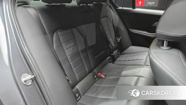 BMW 3 Series (G20) id 4529783 из Кореи 18