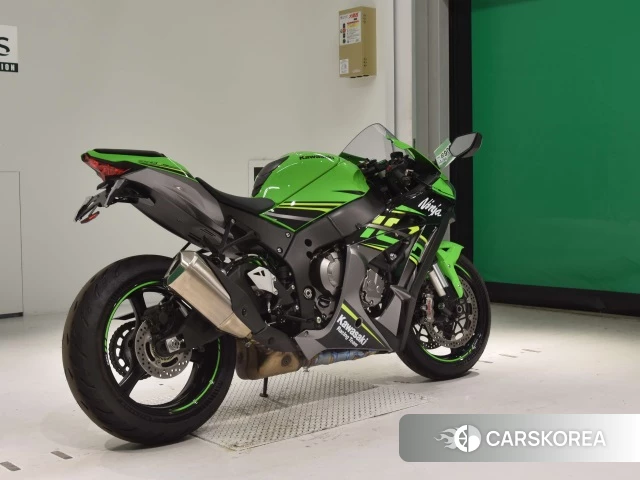 Проданный Kawasaki ZX-10R NINJA ABS 2019 из Японии, фото 2