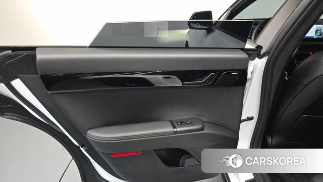 Hyundai Grandeur Hybrid (GN7) id 4665192 из Кореи 18
