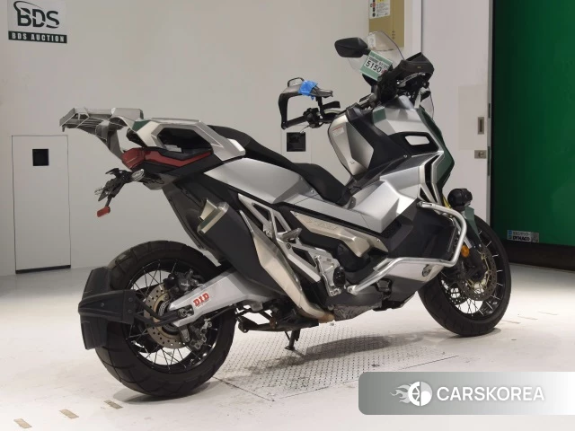 Проданный Honda X-ADV 750 2017 из Японии, фото 2