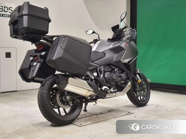 Проданный Honda NT1100 2022 из Японии