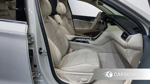 Genesis The New G70 id 4778165 из Кореи 18