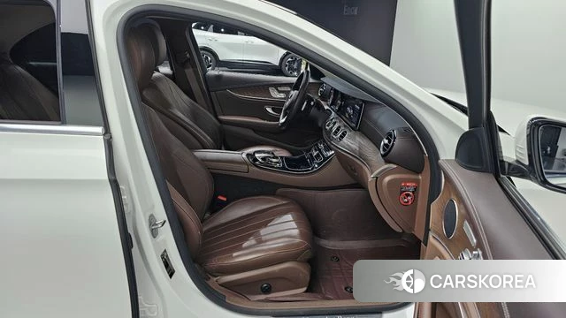 Mercedes-Benz E-Class W213 id 4525860 из Кореи 18