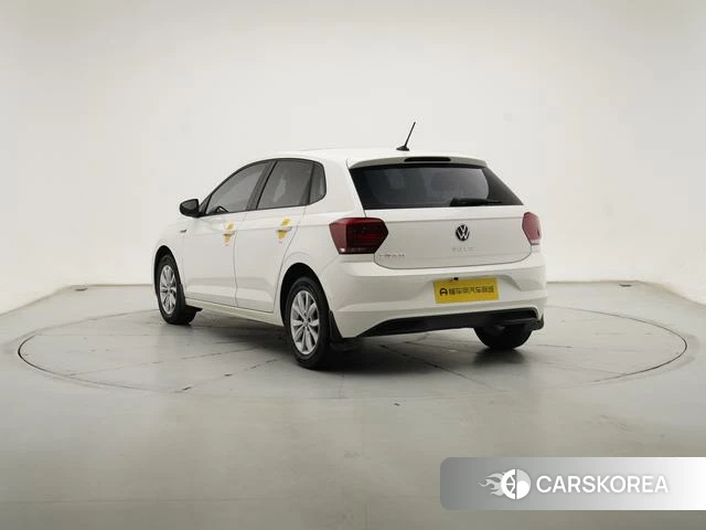 Volkswagen Polo id 4276363 из Китая 18