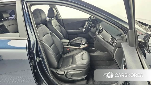 Kia Niro EV id 4293942 из Кореи 18