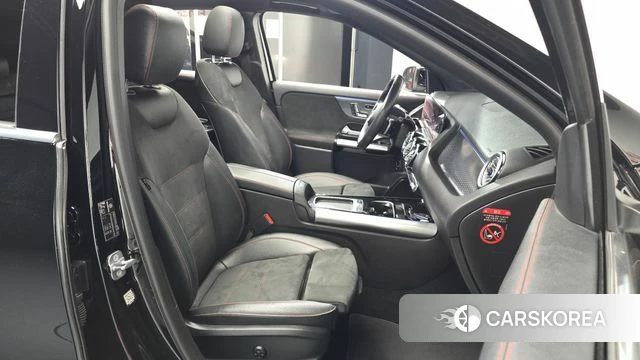 Mercedes-Benz GLA - Class H247 id 4493943 из Кореи 18
